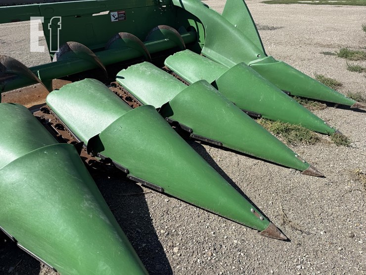 2012-john-deere-608c-image-6