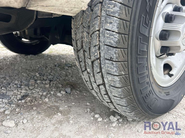 2019-chevrolet-express-2500-image-33