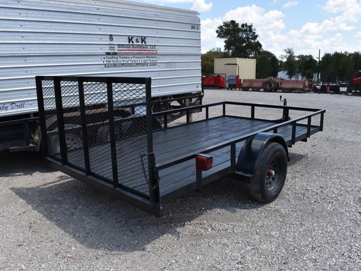 75"-x-12'-lowboy-trailer-(plate-#-ggjt70)-(registration-paper-on-hand-and-w-image-3