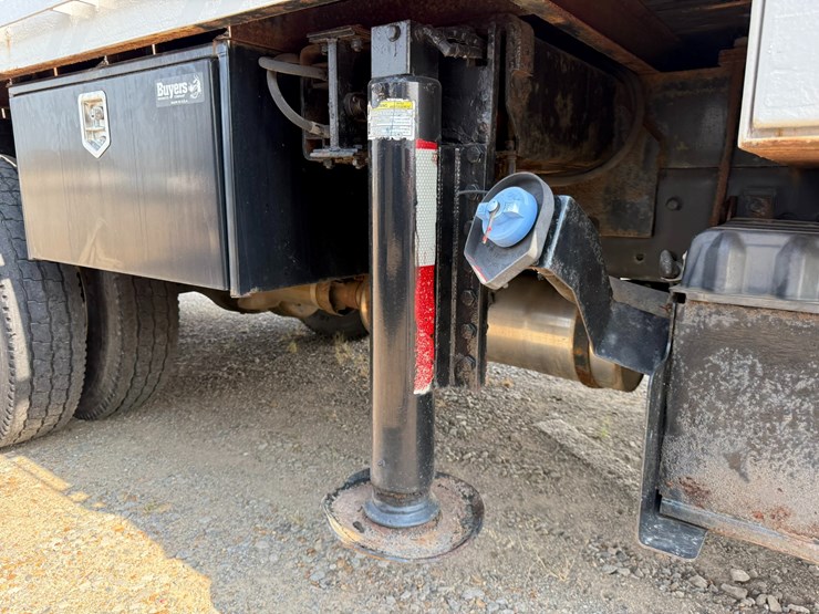 2012-ford-f750-image-92
