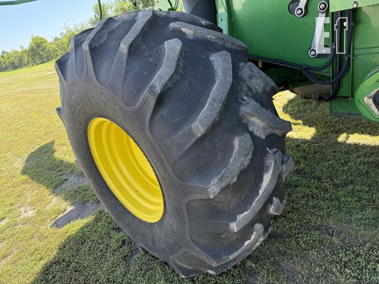2009-john-deere-9770-sts-image-41