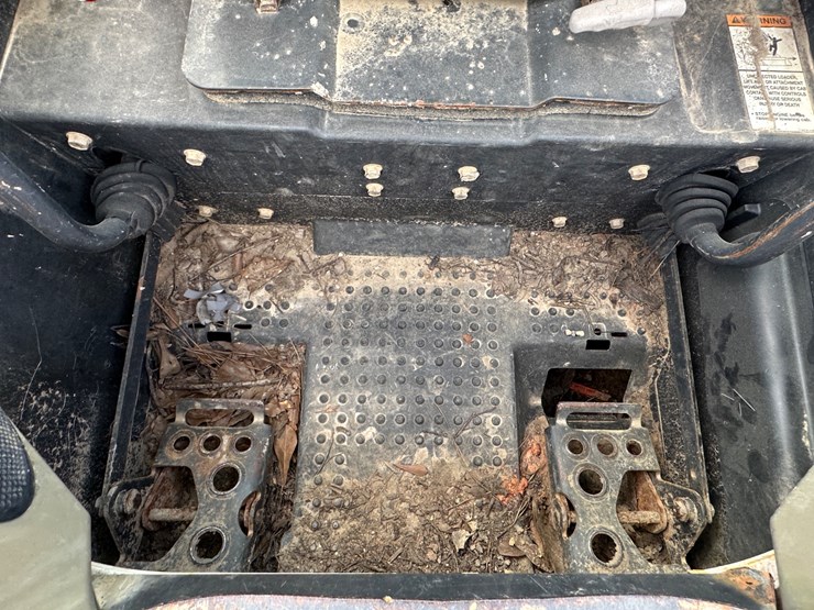 2014-bobcat-t750-image-54