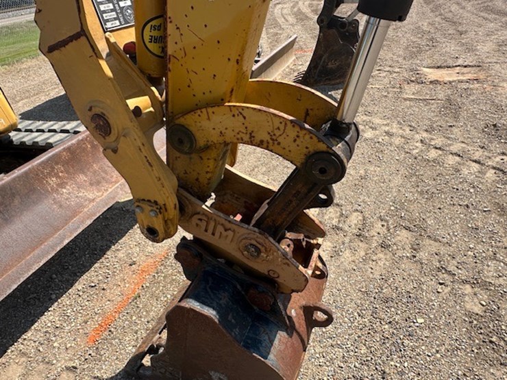 2012-caterpillar-305e-cr-image-35