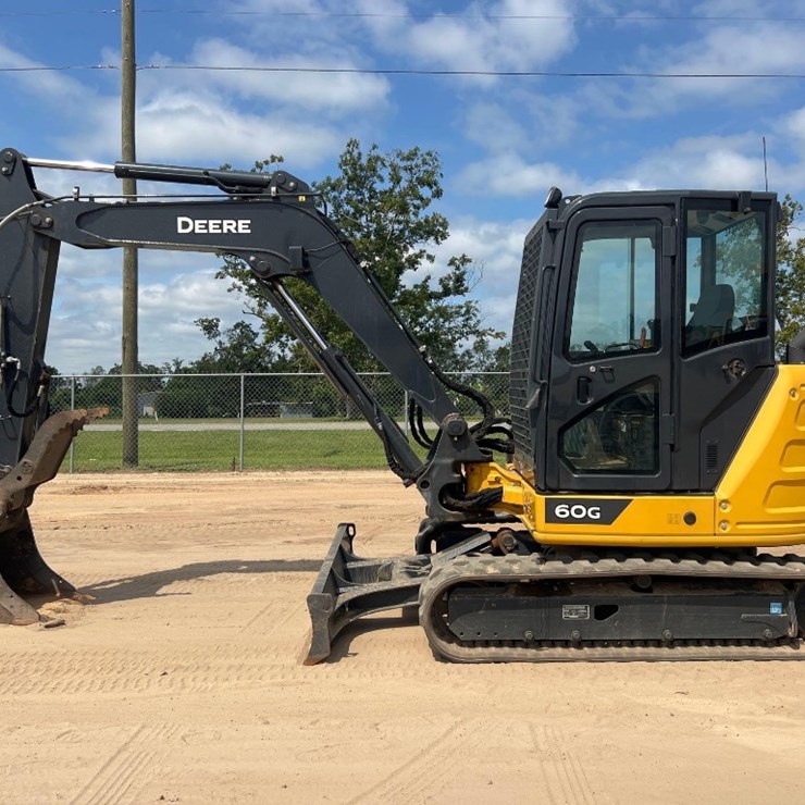 2021 DEERE 60G