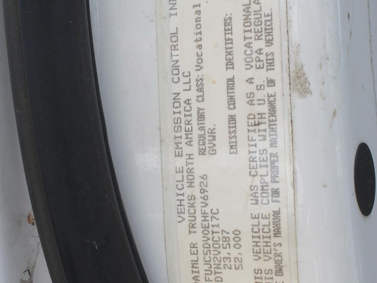 2014-freightliner-image-9