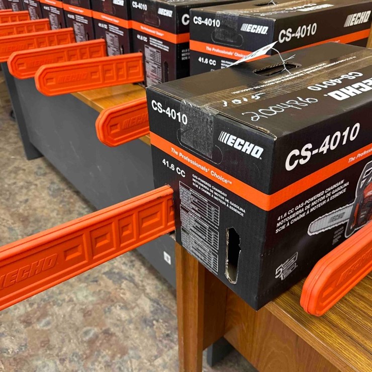 UNUSED ECHO CS-4010 CHAINSAW