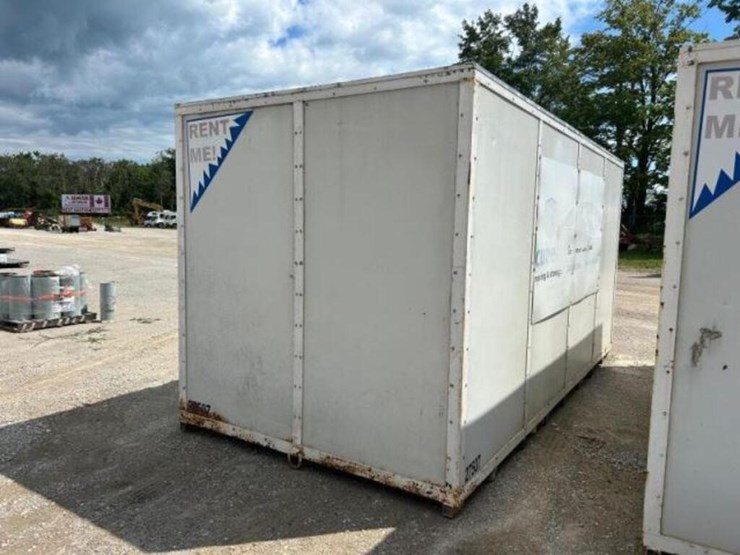 7-ft-6-in.-x-16-ft-storage-container-image-3