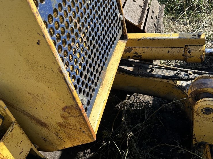 komatsu-d31p-17-image-7