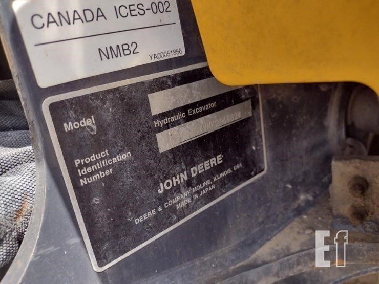 2021-deere-26g-image-5