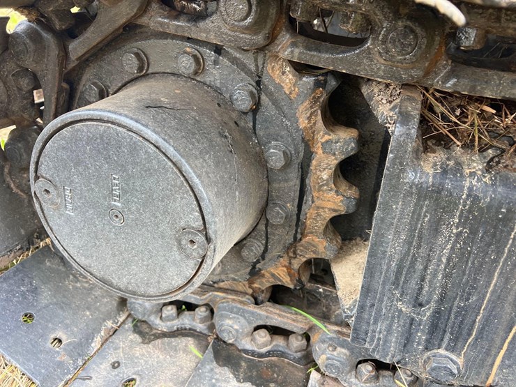 2021-caterpillar-305-image-12