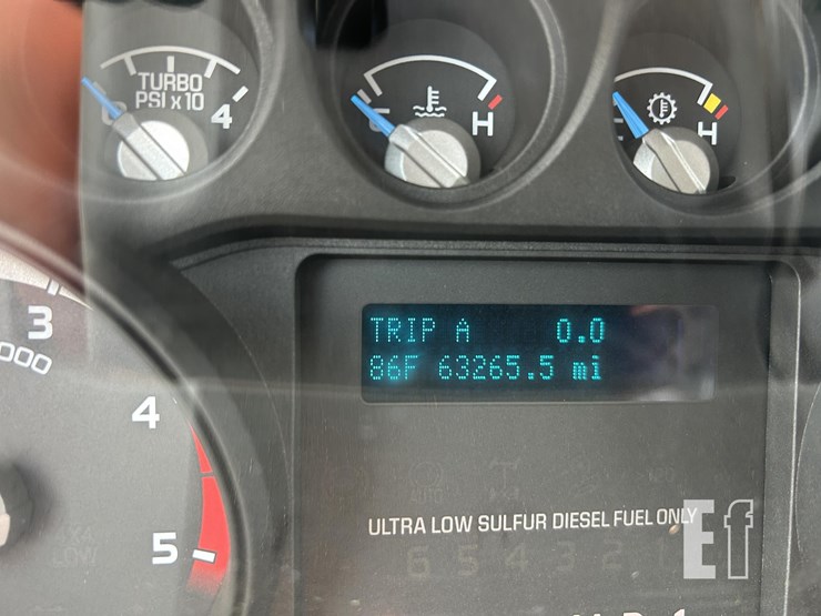 2016-ford-f550-sd-image-26