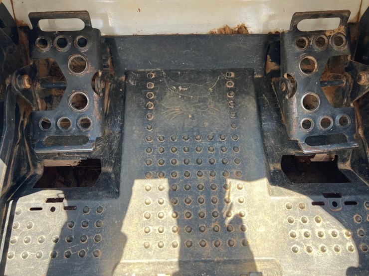 2018-bobcat-t590-image-28