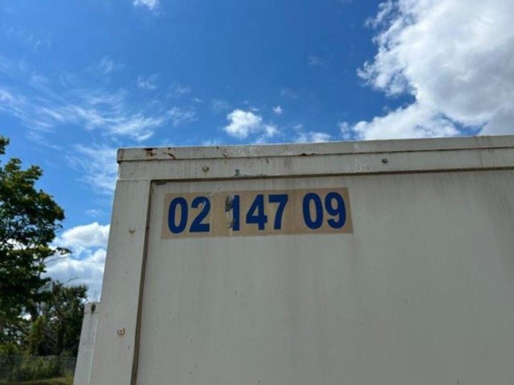 7-ft-6-in.-x-16-ft-storage-container-image-3