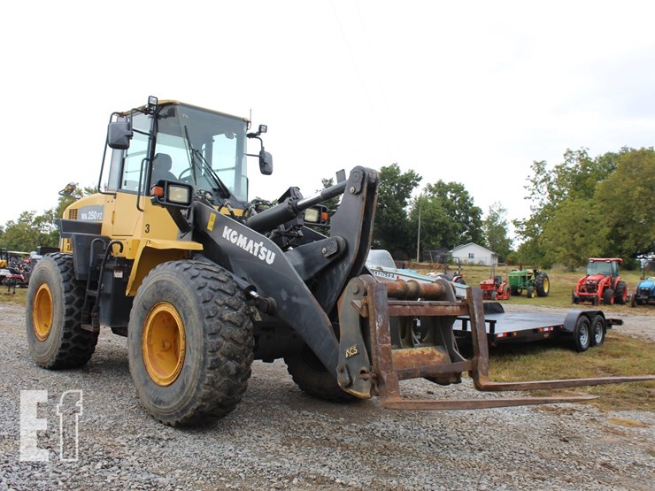 komatsu-wa250pz-image-1