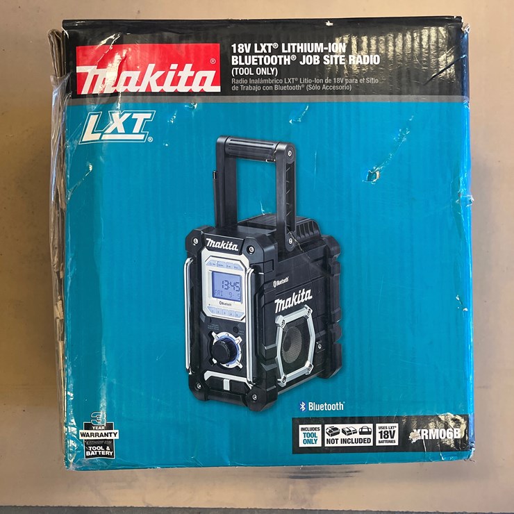 #1158 • MAKITABLUETOOTH JOBSITE RADIO