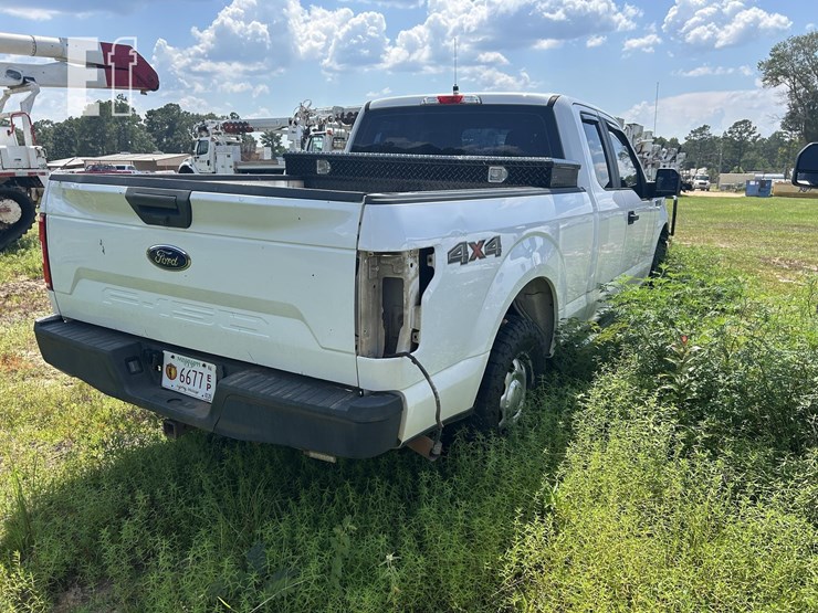 2019-ford-f150-image-5