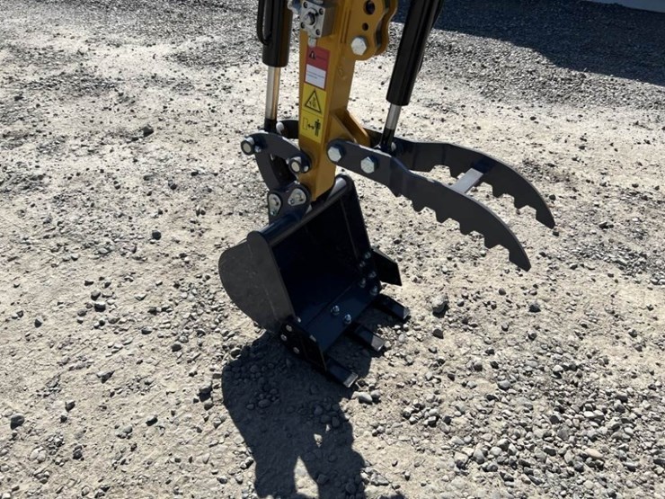 2025-cfg-mx20r-mini-hydraulic-excavator-image-10