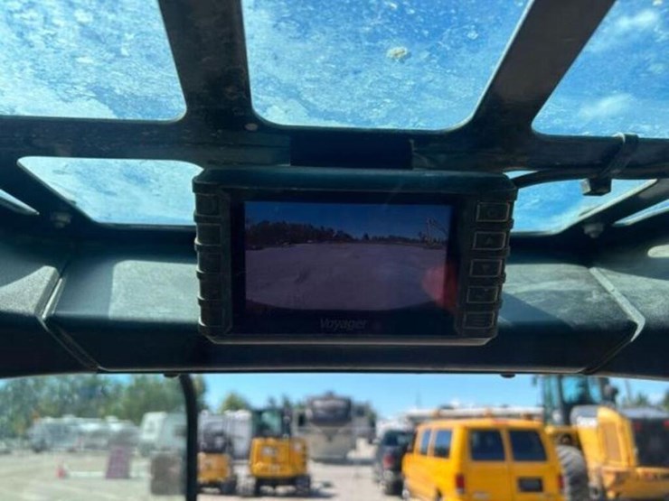2019-bobcat-t650-image-12