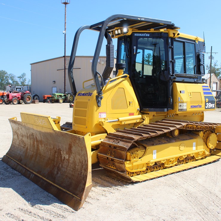2024 KOMATSU D39PX