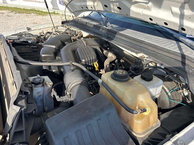 2009-ford-f350-image-8