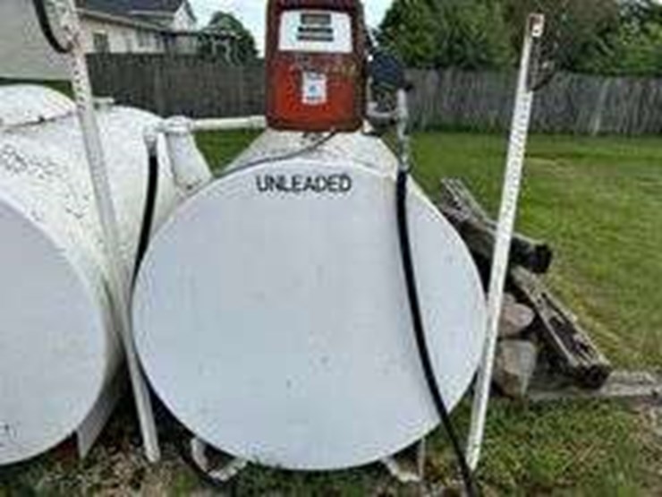 1000-gal-gas-fuel-tank-w/electric-pump-image-1