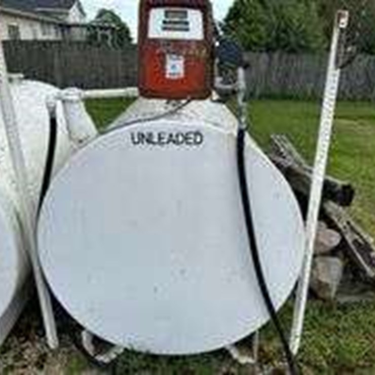 1000 gal Gas Fuel Tank w/electric pump