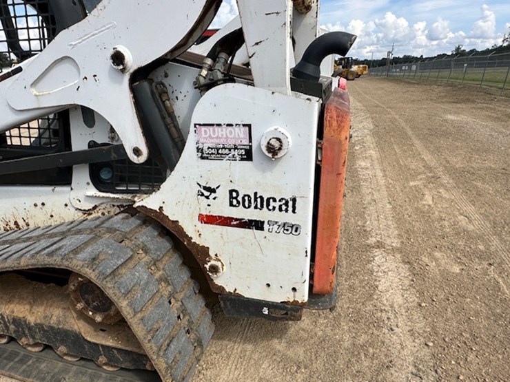 2015-bobcat-t750-image-9