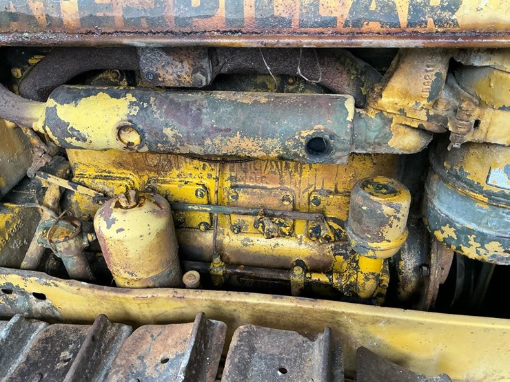 caterpillar-d2-image-11