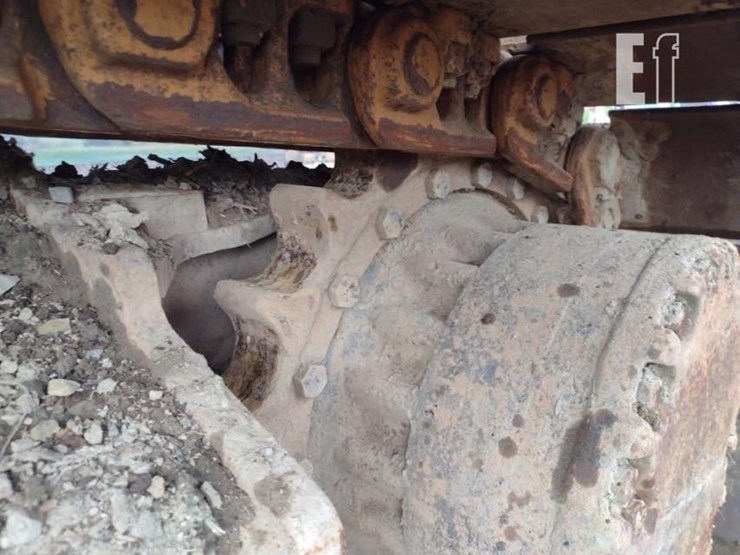 komatsu-pc220-lc-8-image-29