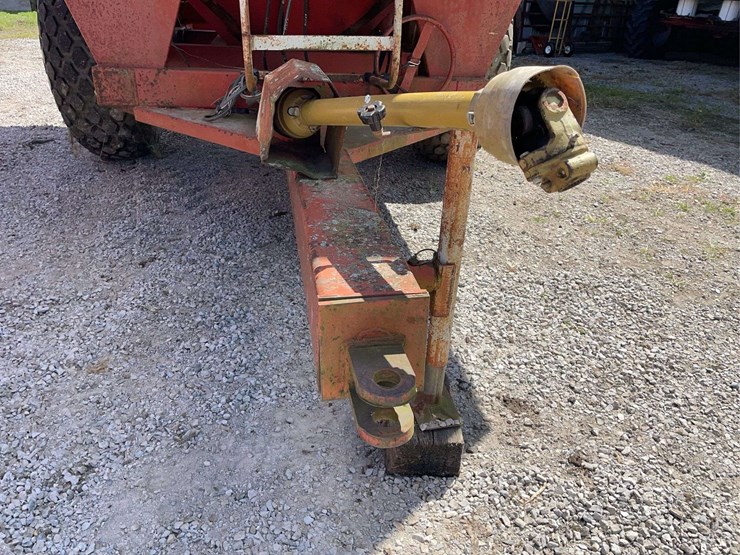 ez-flow-475w-grain-cart-image-3