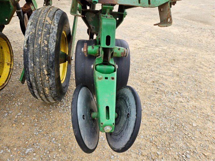 john-deere-7000-image-18