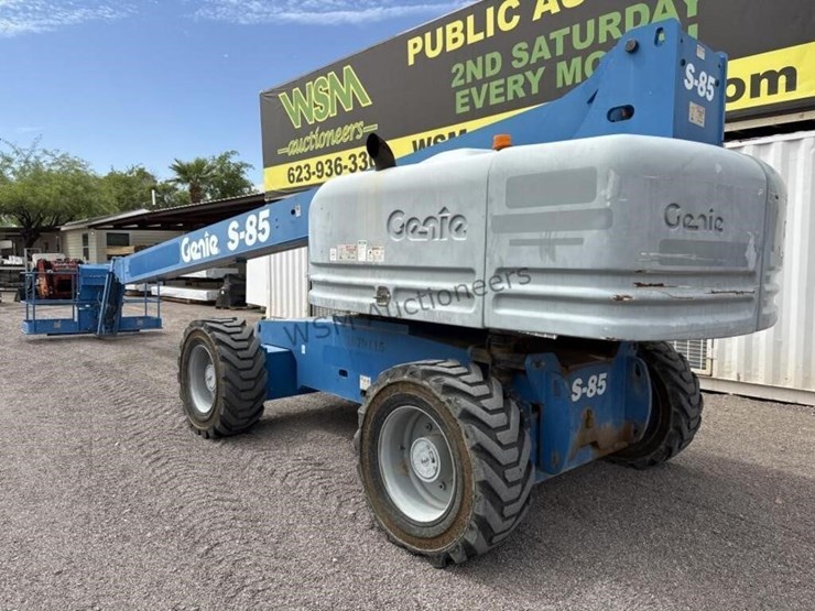 2008-genie-s85-image-7
