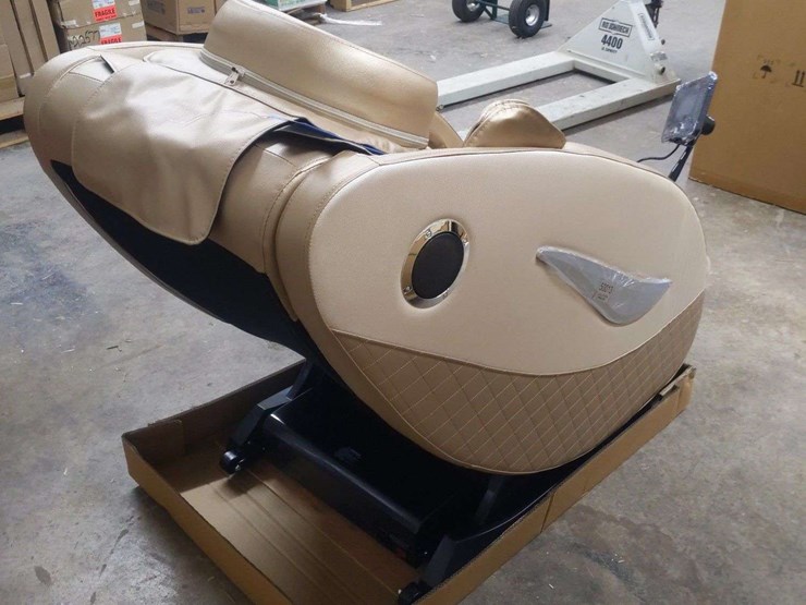 unused-massage-chair-image-4