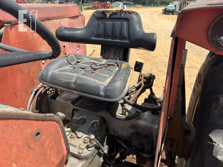 massey-ferguson-255-image-13