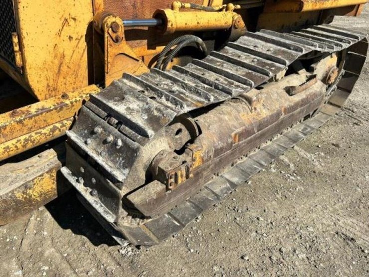 1990-caterpillar-d3c-image-47