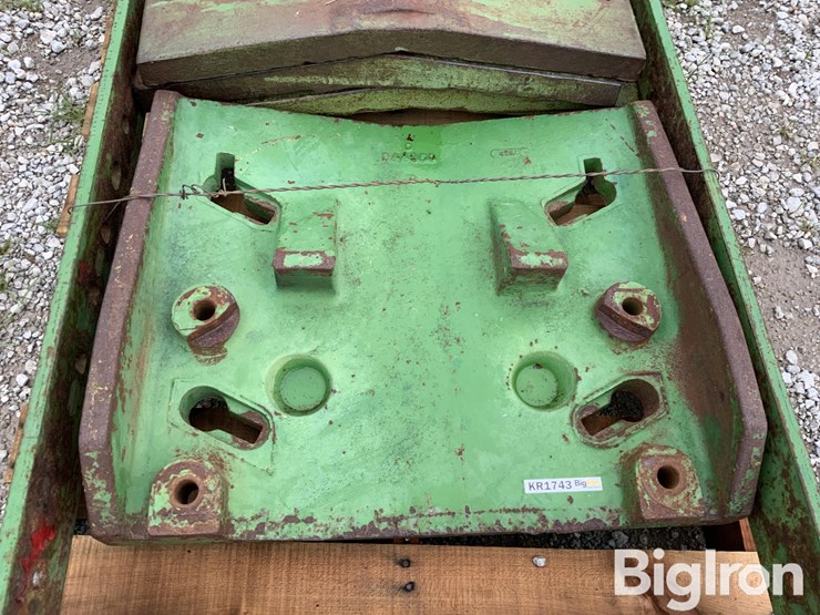 john-deere-10-image-12