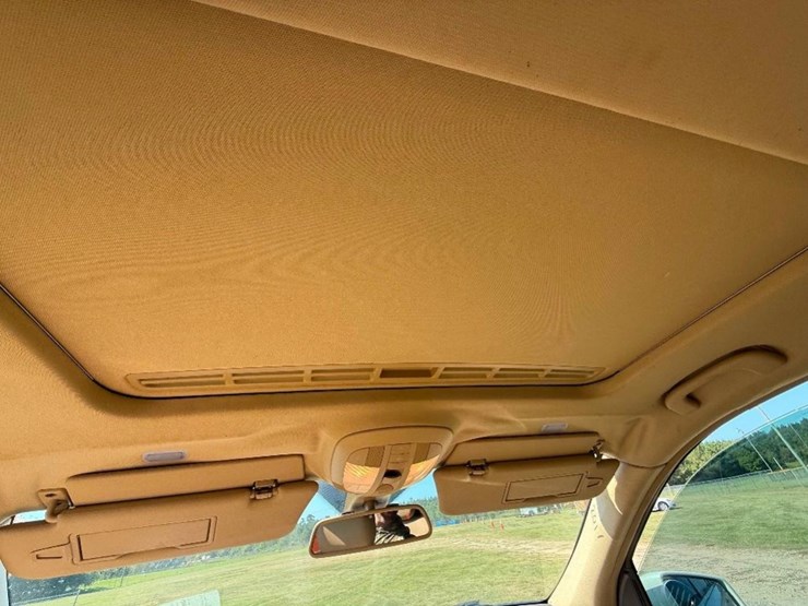 2011-mercedes-benz-gl450-image-15