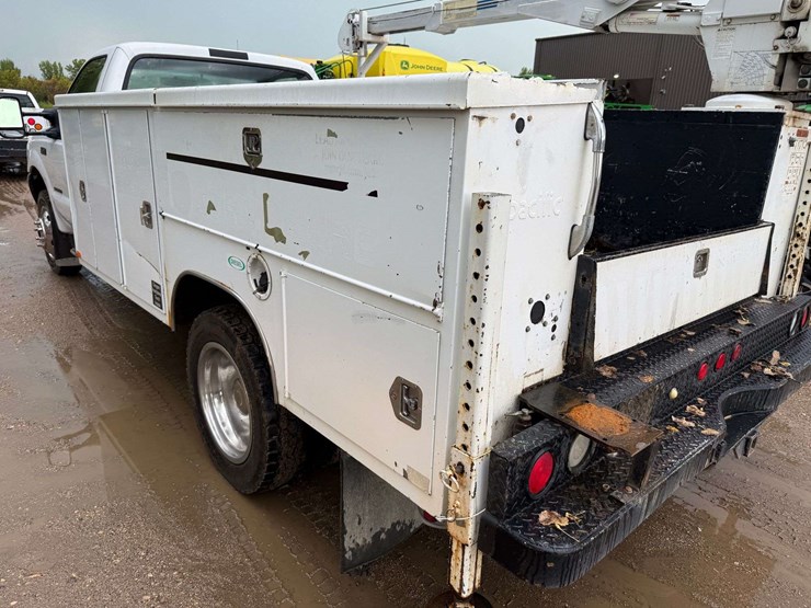 2000-ford-f450-image-15