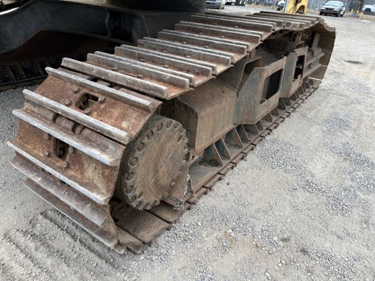 komatsu-pc240ll-image-19