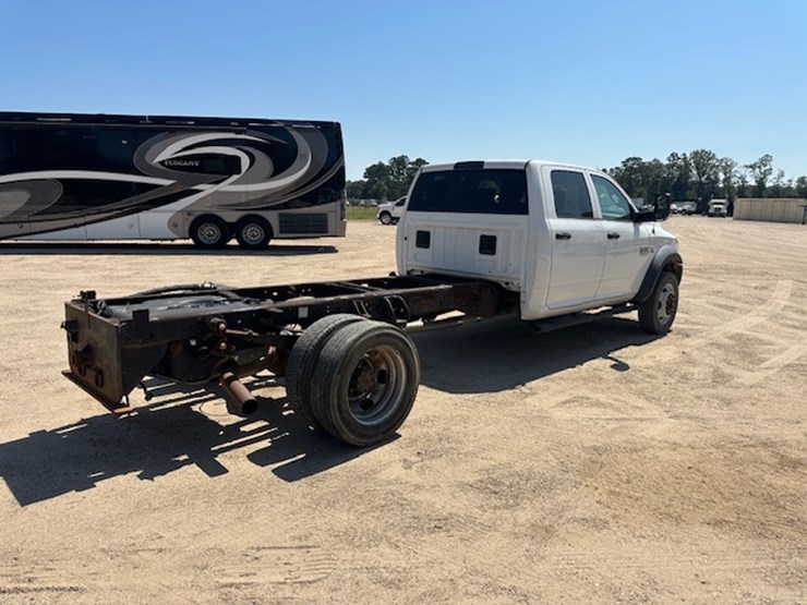 dodge-ram-5500-image-3