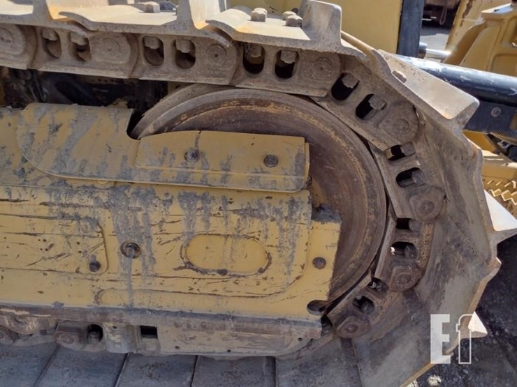 2021-caterpillar-d3-image-36
