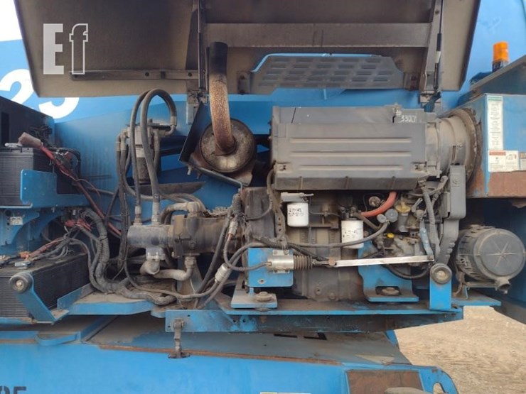 2012-genie-s125-image-10