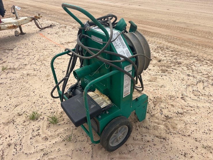 greenlee-555c-electric-conduit-bender-image-4