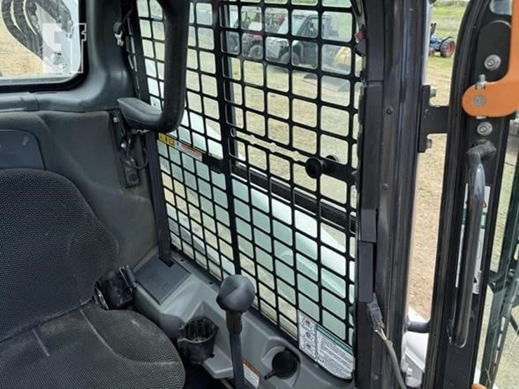 2019-bobcat-t770-image-85