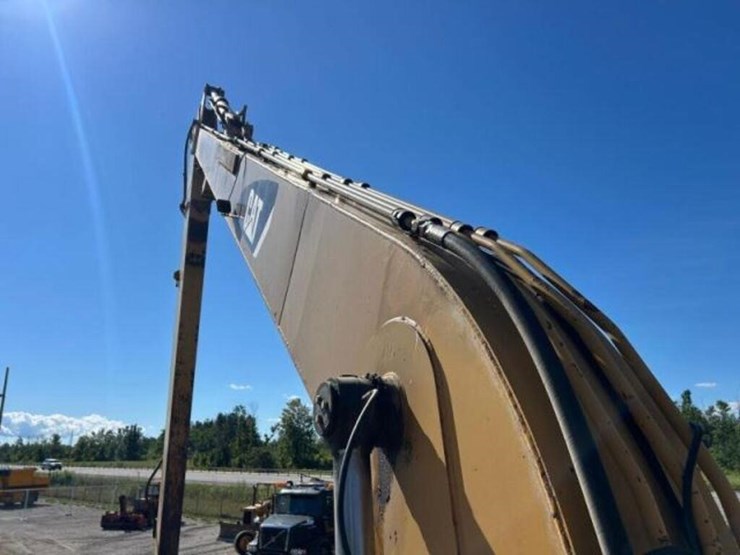 2010-caterpillar-324dl-image-35