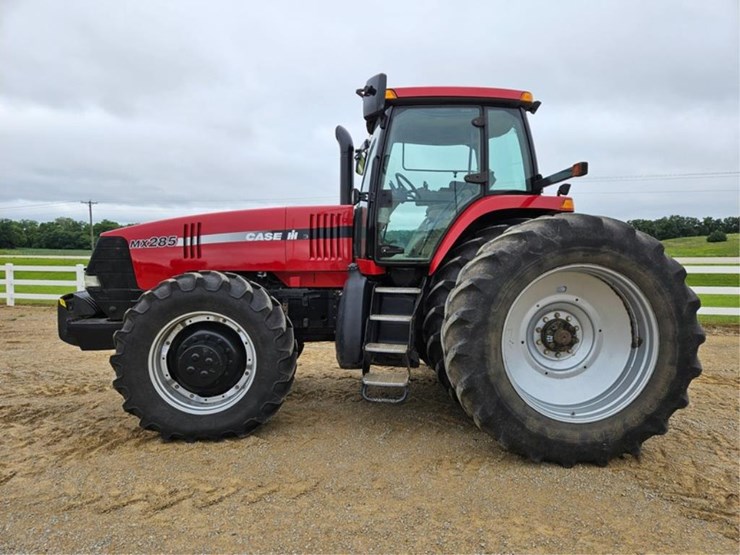 case-ih-mx285-image-2