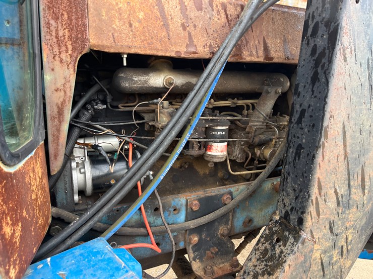 ford-tractor-image-9