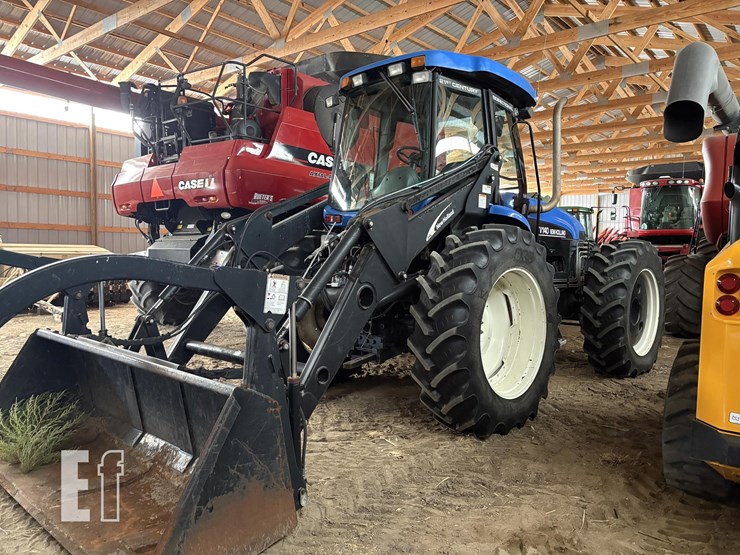 new-holland-tv140-image-22