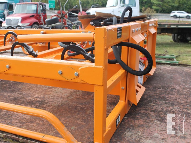 hay-accumulator-grapple-image-3