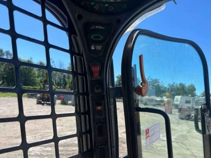 2019-bobcat-t650-image-15